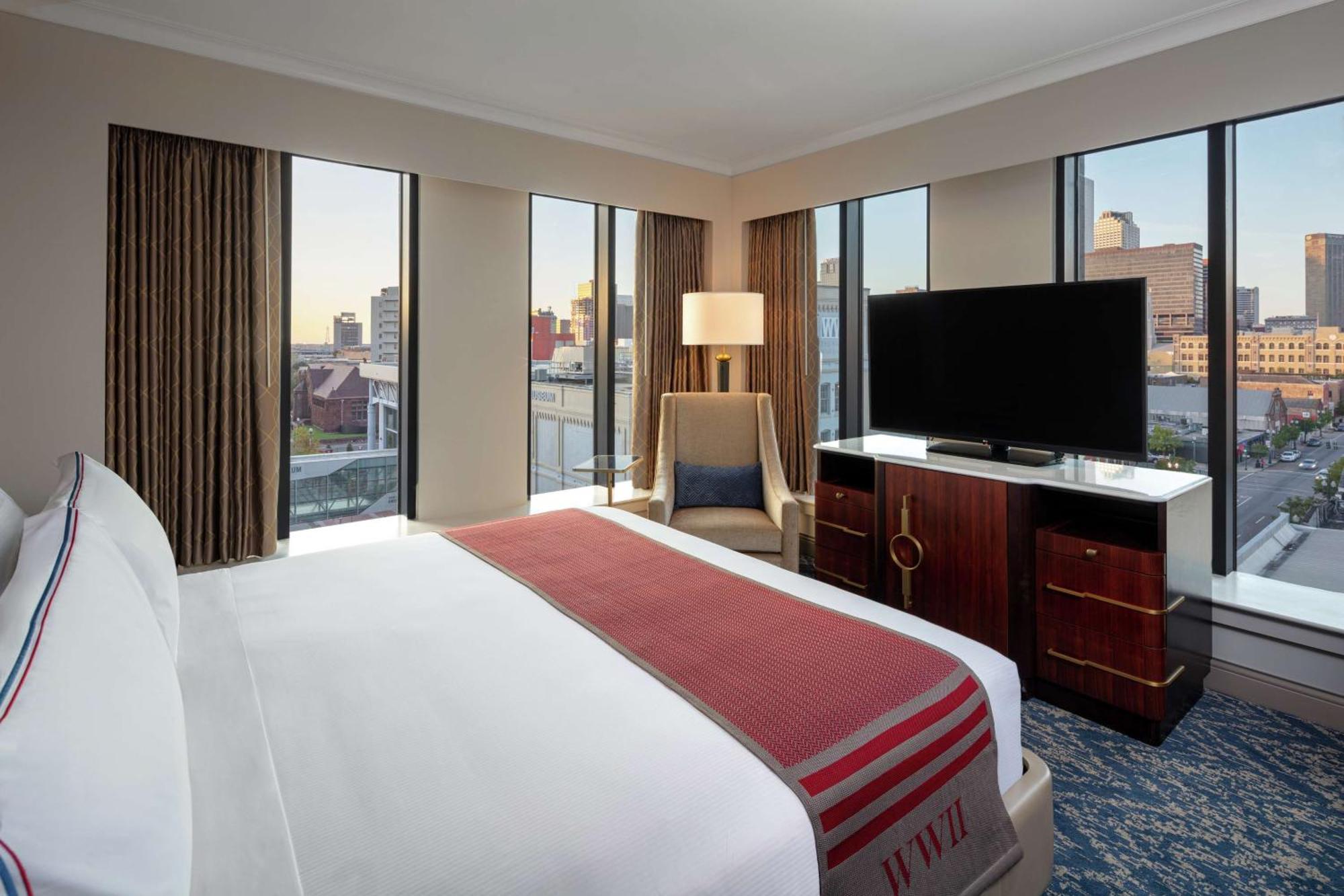 The Higgins Hotel New Orleans, Curio Collection By Hilton Nova Orleães Exterior foto