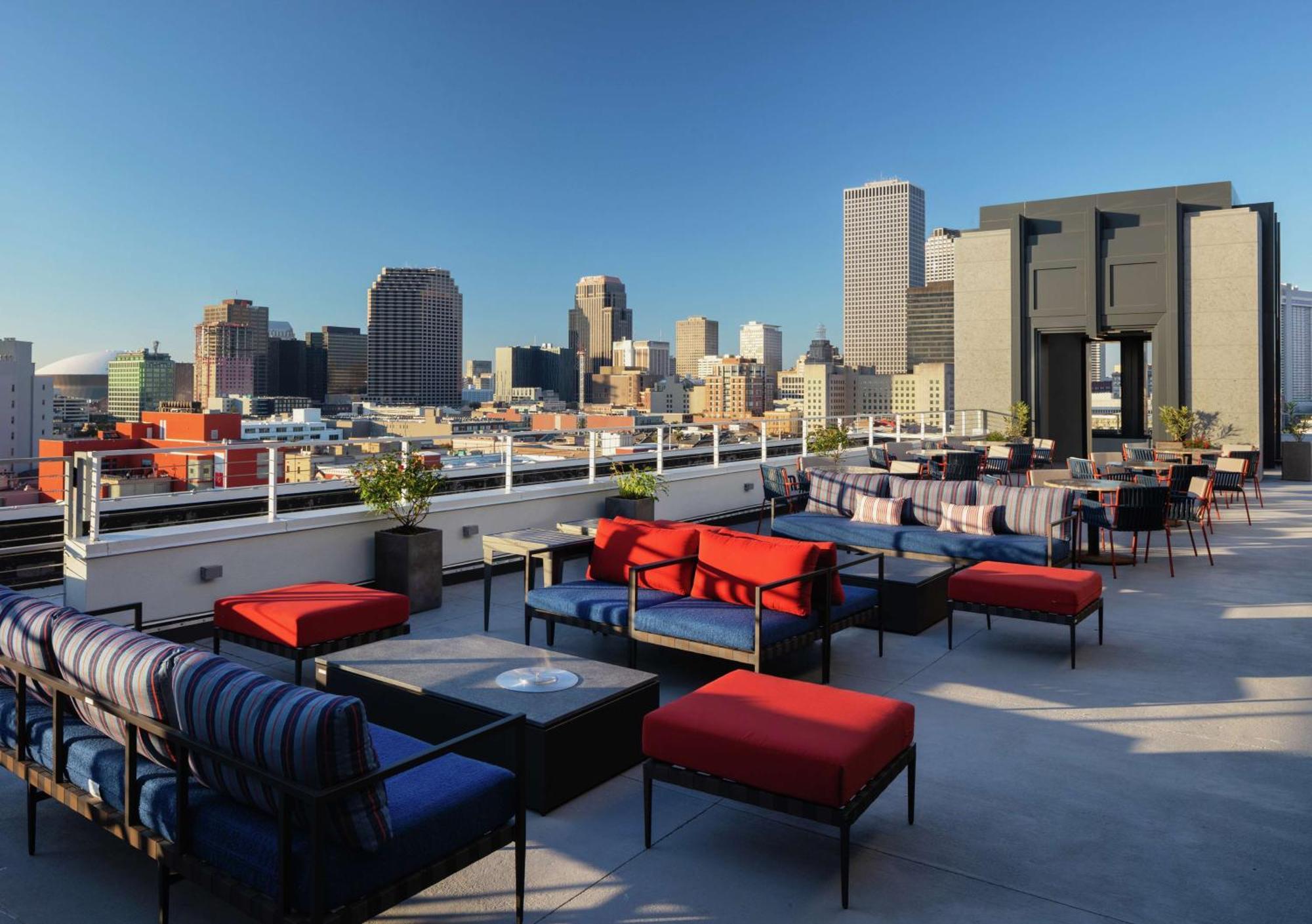 The Higgins Hotel New Orleans, Curio Collection By Hilton Nova Orleães Exterior foto