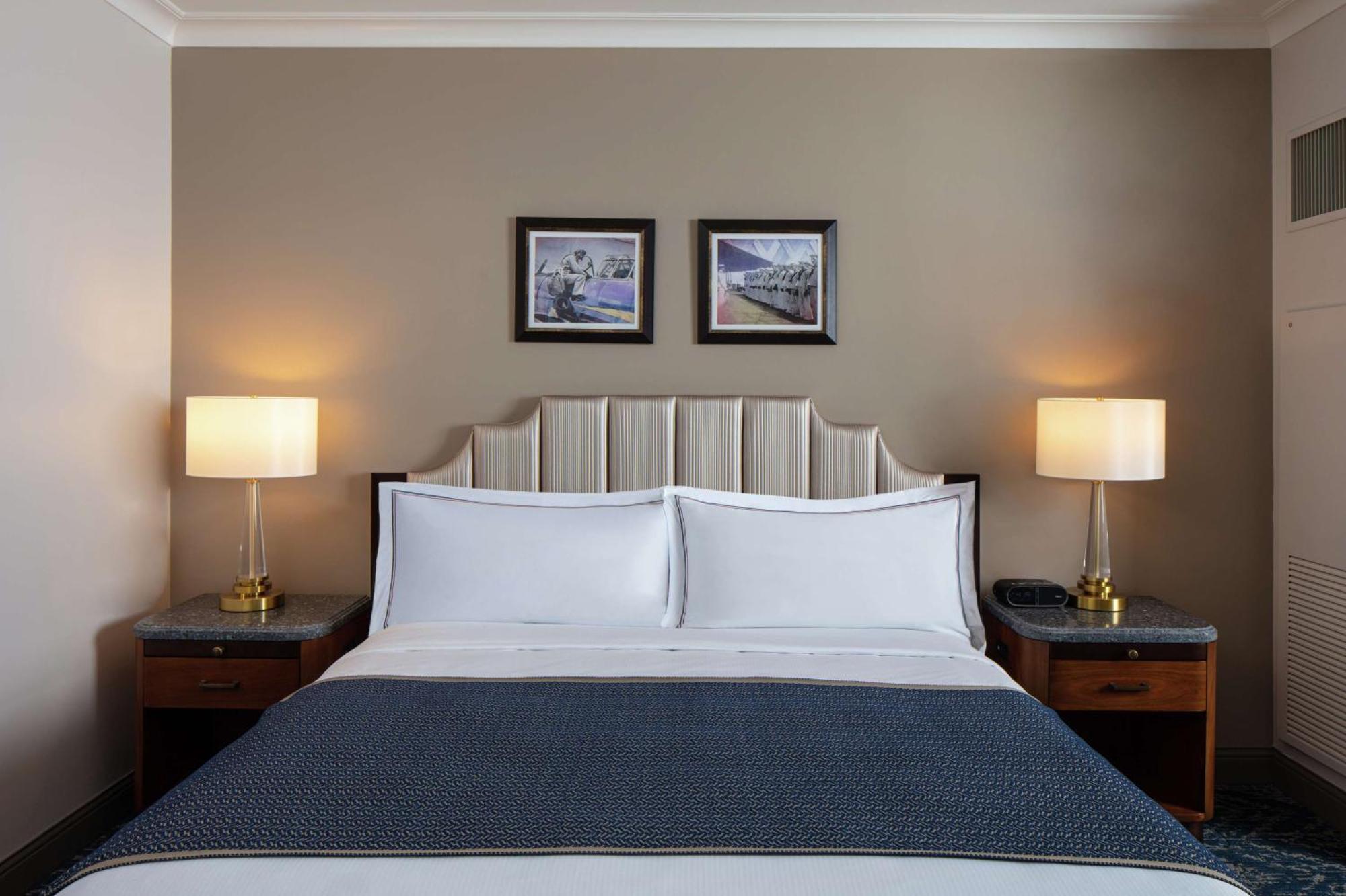 The Higgins Hotel New Orleans, Curio Collection By Hilton Nova Orleães Exterior foto