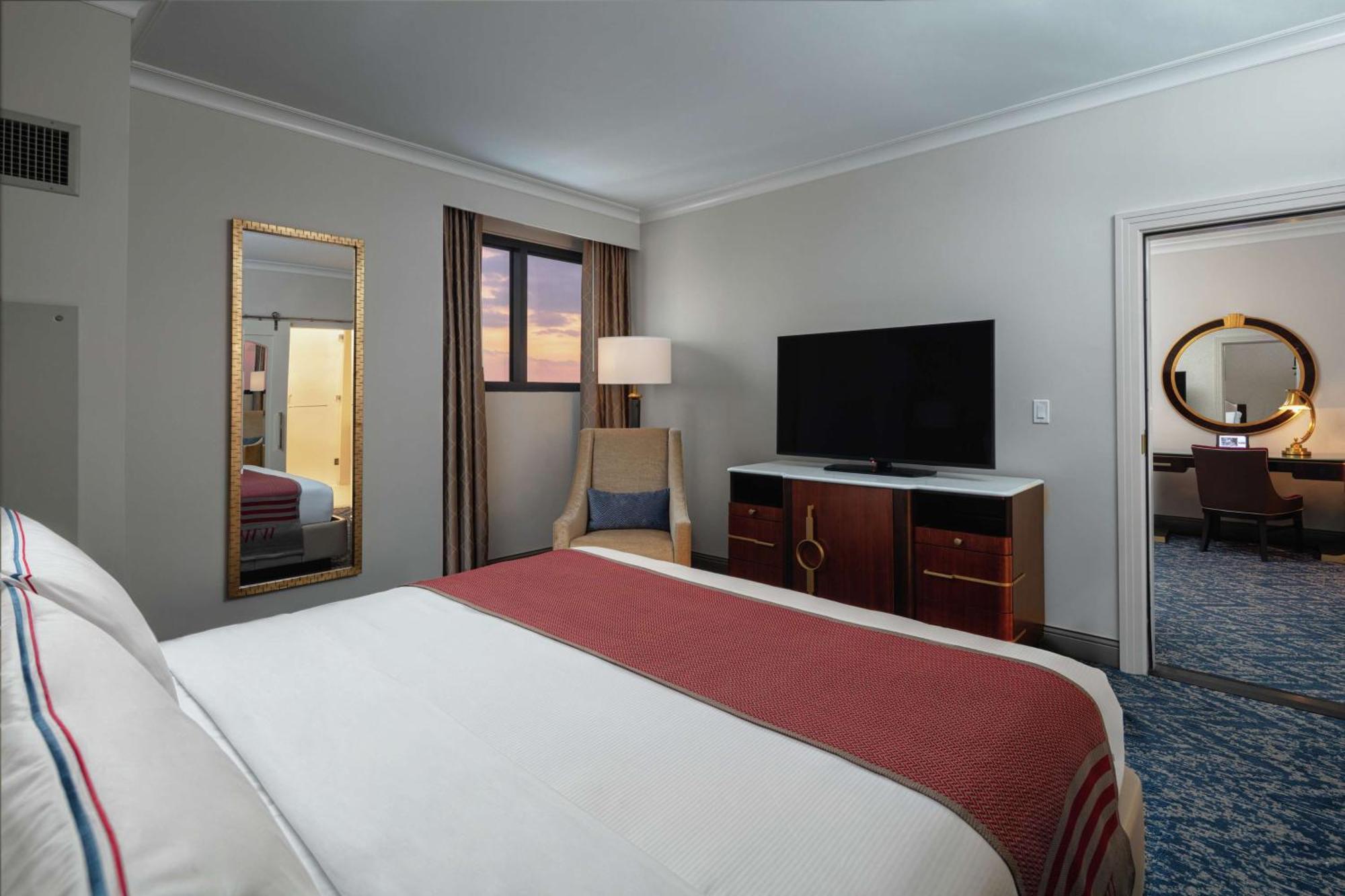 The Higgins Hotel New Orleans, Curio Collection By Hilton Nova Orleães Exterior foto